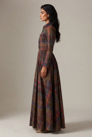 French Vintage Plaid Women Dress — Multicolor — AI-generated studio right-side profile