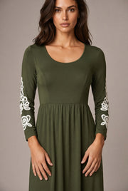 Round Neck Long Sleeve Lace Waist Maxi Dress — Army Green — AI-generated studio bodice detail