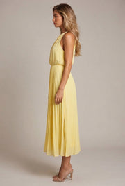 Women's Pleated Decoration Midi Skirt Dress — Yellow — AI-generated studio right-side profile